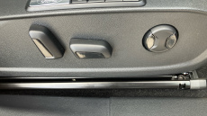 Ford Capri 210kW Premium 77kWh 5dr Auto Electric Estate